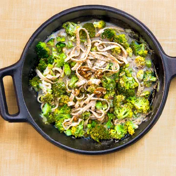 Pasta met roomsaus van gorgonzola en walnoten